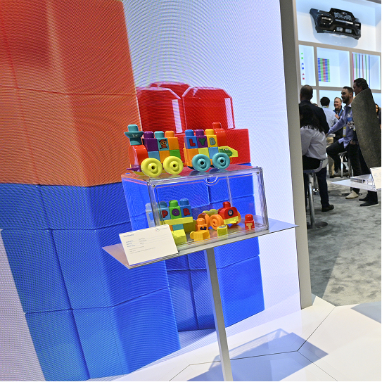 consumer-industry-page-gallery-pic-1-3